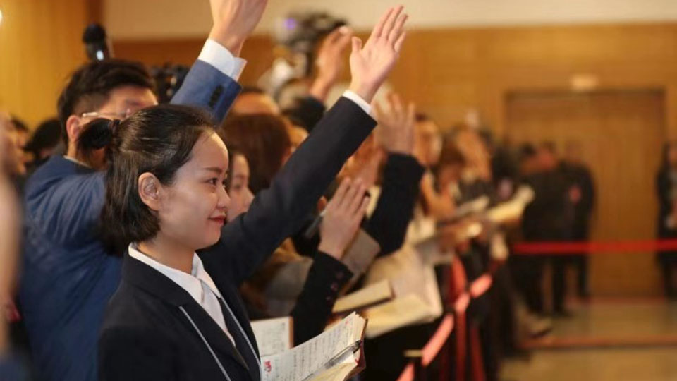 開啟！河南省十三屆人大三次會(huì)議舉行首場(chǎng)代表通道