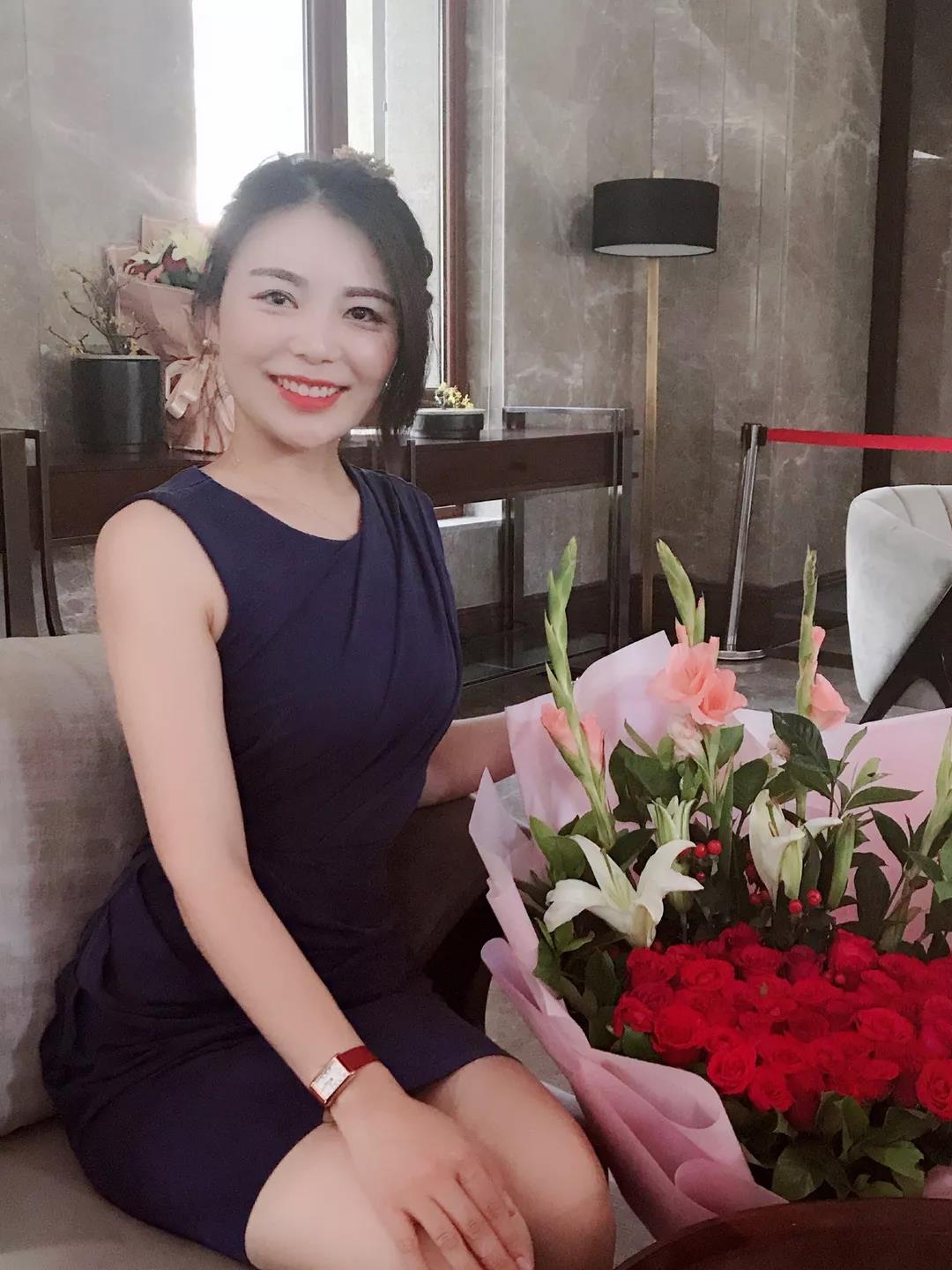 葛倩含