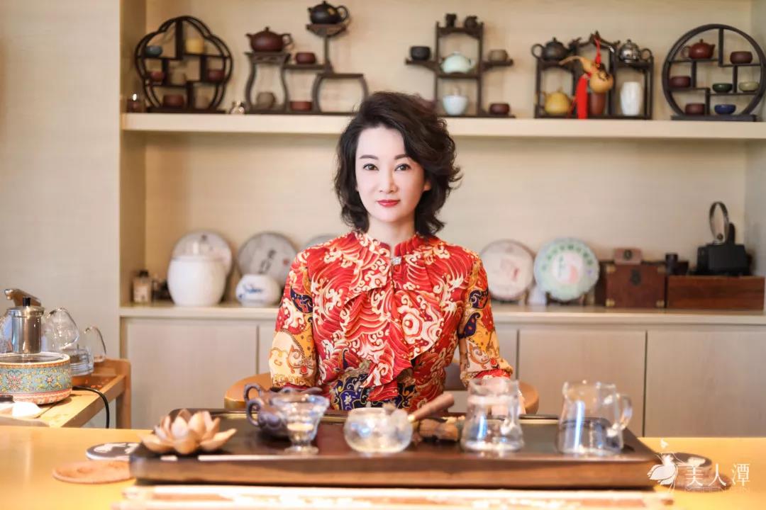 美人潭|創(chuàng)業(yè)女神 李雙雙（香港）國際美容集團董事長李雙宏：天下因女人而精彩
