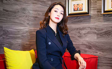 美人潭|創(chuàng)業(yè)女神 鹿先生奇遇記