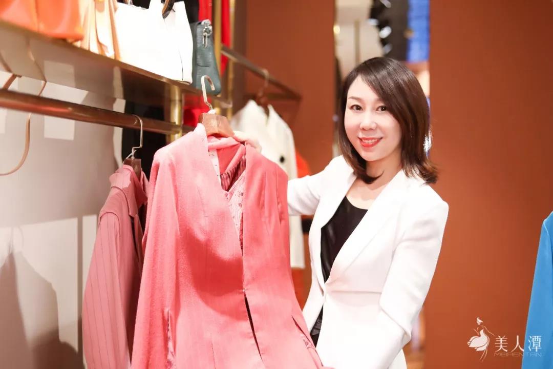 薛琹：新型社交，得體比美麗更重要