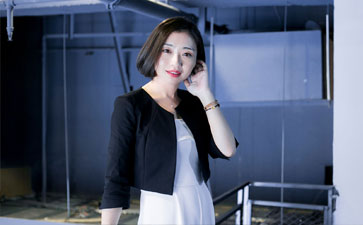 美人潭|職場女神 姚笛：“萬能”的公關(guān)女超人