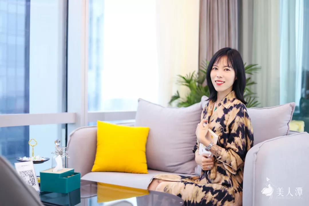 美人潭|創(chuàng)業(yè)女神 胭脂絨創(chuàng)始人張瑢：一路叛逆，一路成長